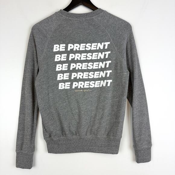 Spiritual Gangster XS Be Present Embroidered Heart Gray Crew Raglan Sweatshirt - Picture 6 of 9